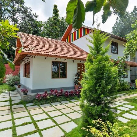 Serene Valley Resort Wayanad Манантавади Экстерьер фото